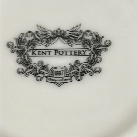 Kent Pottery Roses mug with lid - Picture 6 of 7